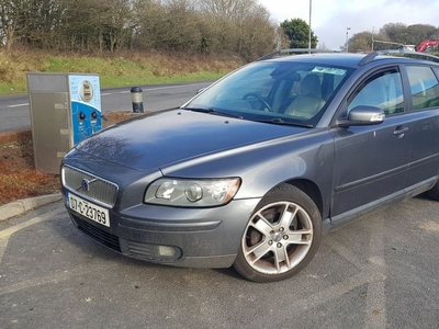 2007 - Volvo V50 Manual