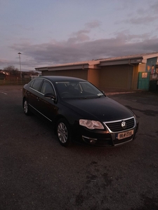 2008 - Volkswagen Passat Manual