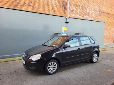 2008 - Volkswagen Polo Manual