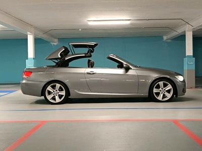 2009 - BMW 3-Series Manual