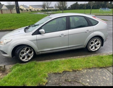 2009 - Ford Focus Manual