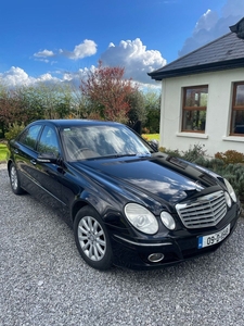 2009 - Mercedes-Benz E-Class Automatic