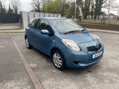 2009 - Toyota Yaris Manual