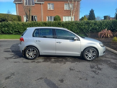 2009 - Volkswagen Golf Manual