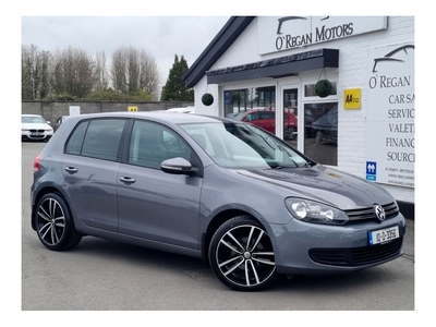 2010 (10) Volkswagen Golf