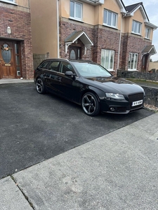 2010 - Audi A4 Manual