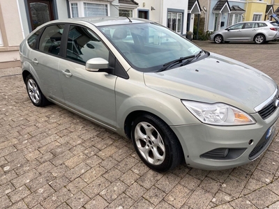 2010 - Ford Focus Manual