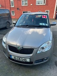 2010 - Skoda Fabia Manual