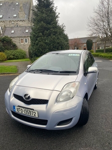 2010 - Toyota Vitz Automatic