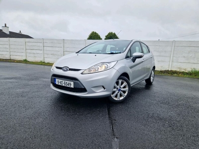 2011 - Ford Fiesta Manual