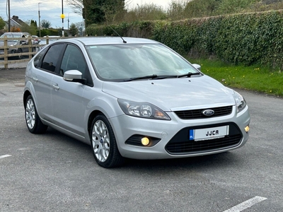 2011 - Ford Focus Manual