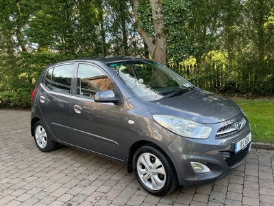 2011 - Hyundai i10 Manual