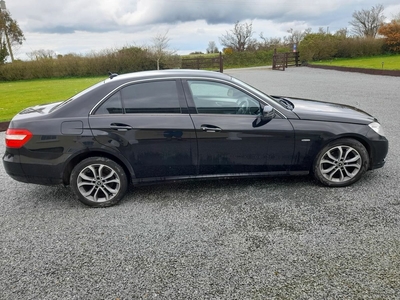 2011 - Mercedes-Benz E-Class Automatic