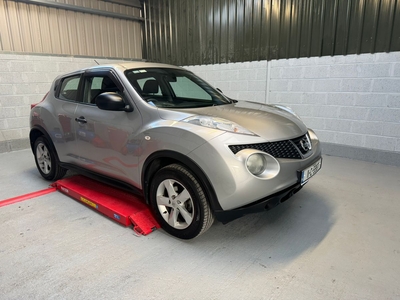 2011 - Nissan Juke Manual