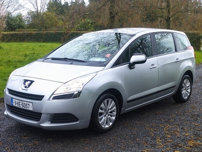 2011 - Peugeot 5008 Automatic