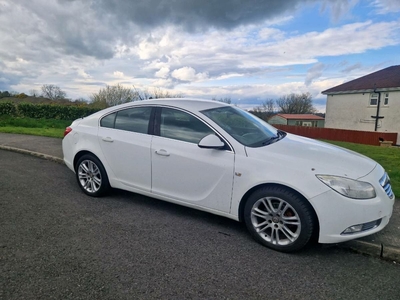 2011 - Vauxhall Insignia Manual