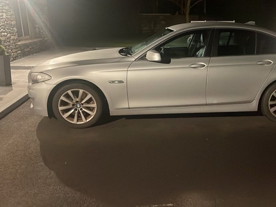 2012 - BMW 5-Series Manual