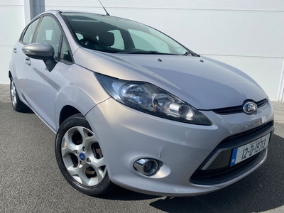 2012 - Ford Fiesta Manual