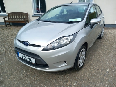 2012 - Ford Fiesta Manual