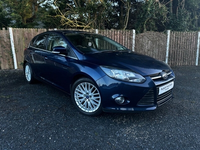 2012 - Ford Focus Manual