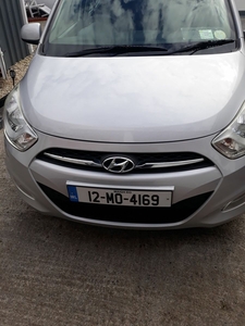 2012 - Hyundai i10 Manual