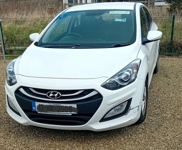 2012 - Hyundai i30 Manual