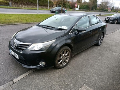 2012 - Toyota Avensis Manual