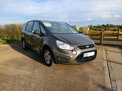 2013 - Ford S-MAX Manual