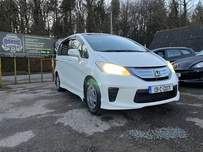 2013 - Honda Freed Automatic