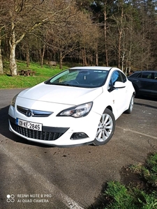 2013 - Opel Astra Manual