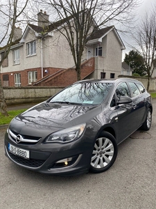 2013 - Opel Astra Manual