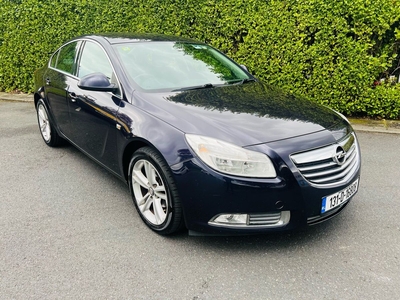 2013 - Opel Insignia Manual