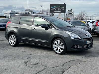 2013 - Peugeot 5008 Manual