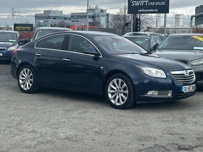 2013 - Vauxhall Insignia Manual