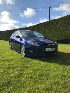 2014 - Ford Focus Manual