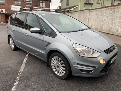 2014 - Ford S-Max Manual