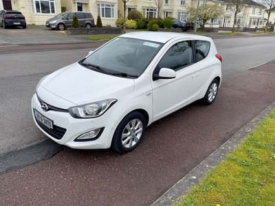 2014 - Hyundai i20 Manual