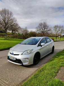 2014 - Toyota Prius Automatic