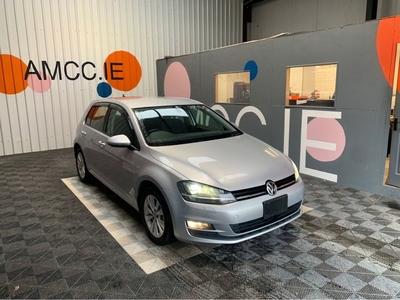 2014 - Volkswagen Golf Automatic