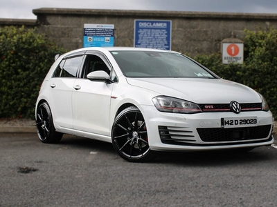 2014 - Volkswagen Golf Automatic