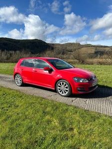 2014 - Volkswagen Golf Manual