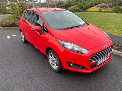 2015 - Ford Fiesta Manual