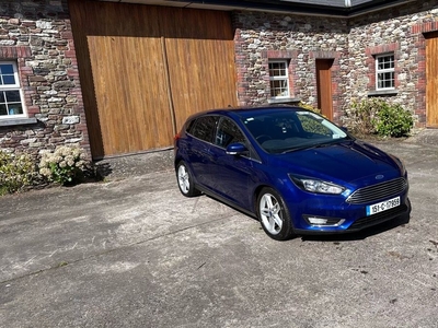 2015 - Ford Focus Manual