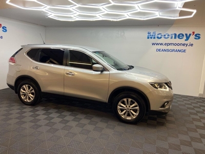 2015 - Nissan X-Trail Manual