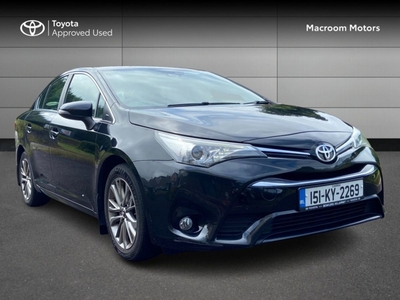 2015 - Toyota Avensis Manual