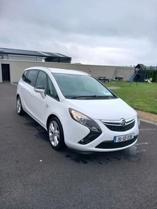 2015 - Vauxhall Zafira Manual