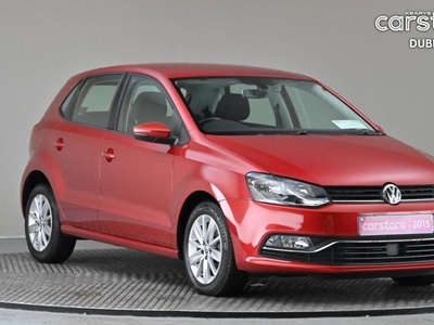 2015 - Volkswagen Polo Automatic