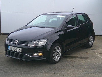 2015 - Volkswagen Polo Manual