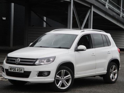 2015 - Volkswagen Tiguan Manual