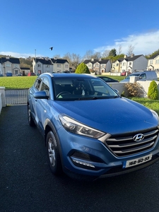 2016 - Hyundai Tucson Manual